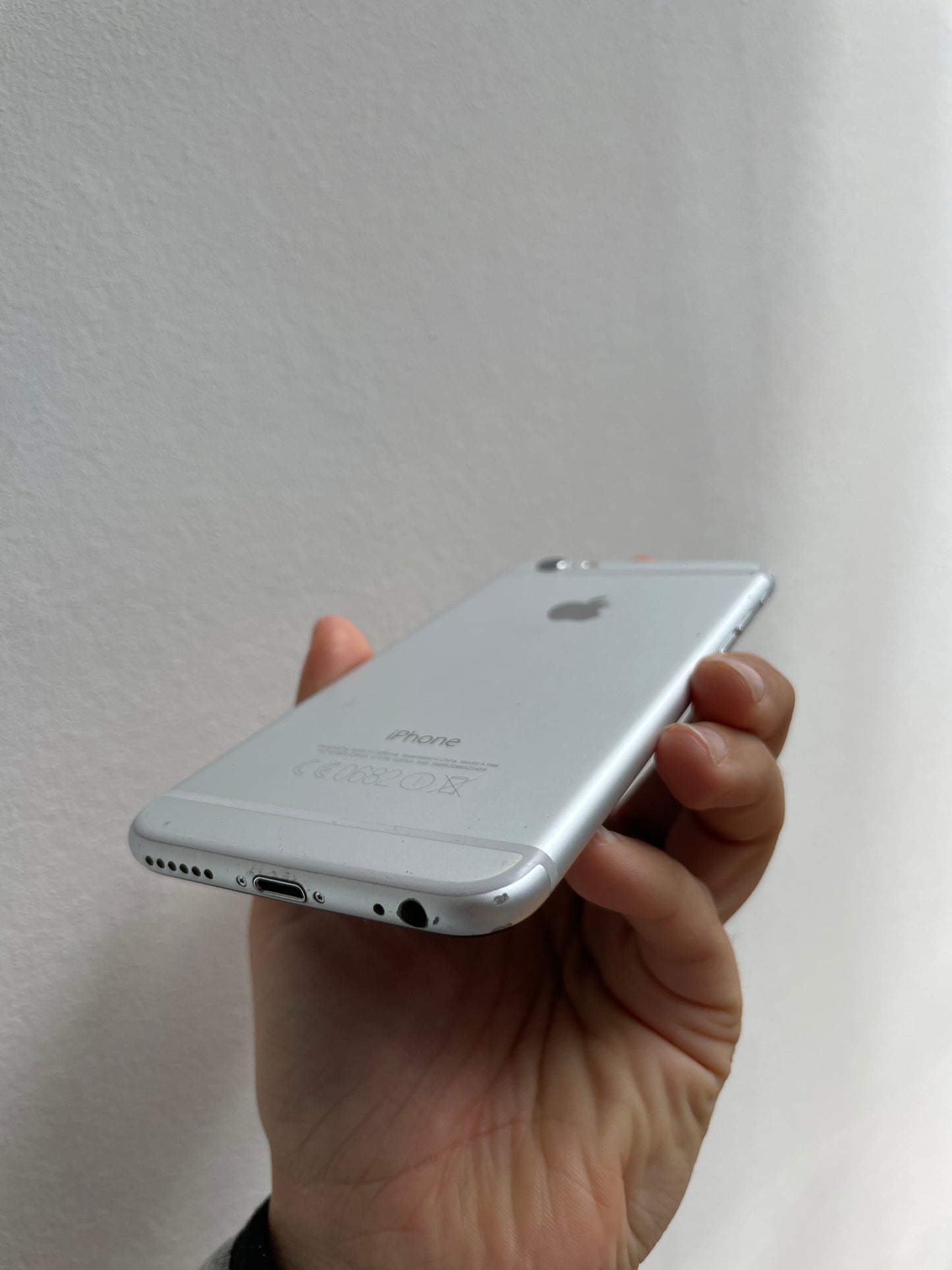 iPhone 6, 64GB, silber